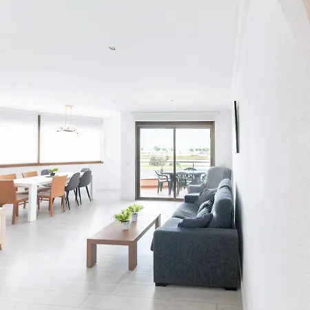 Edificio Blaucel By Interhome * Эмпуриабрава