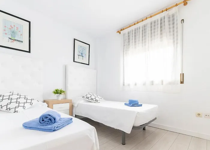 Edificio Blaucel By Interhome * Empuriabrava